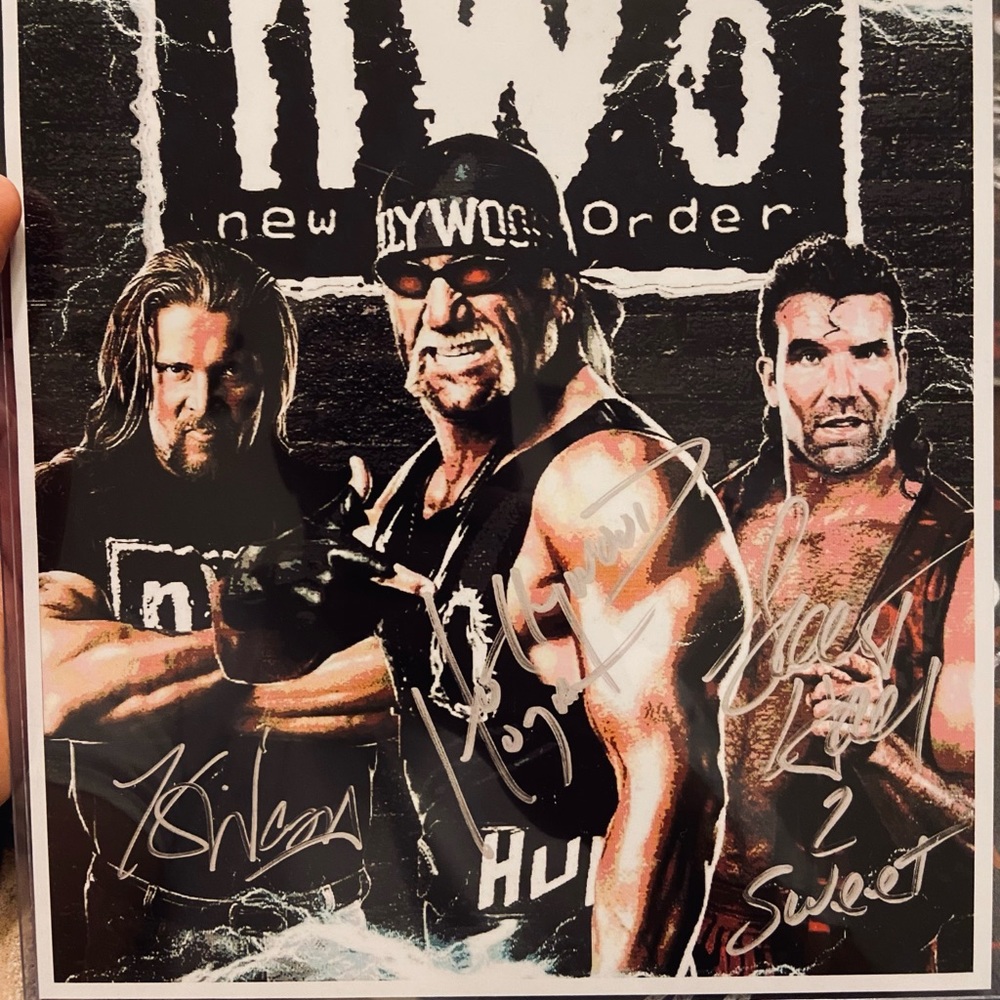 NWO cast signed (reprint) ✍🏼